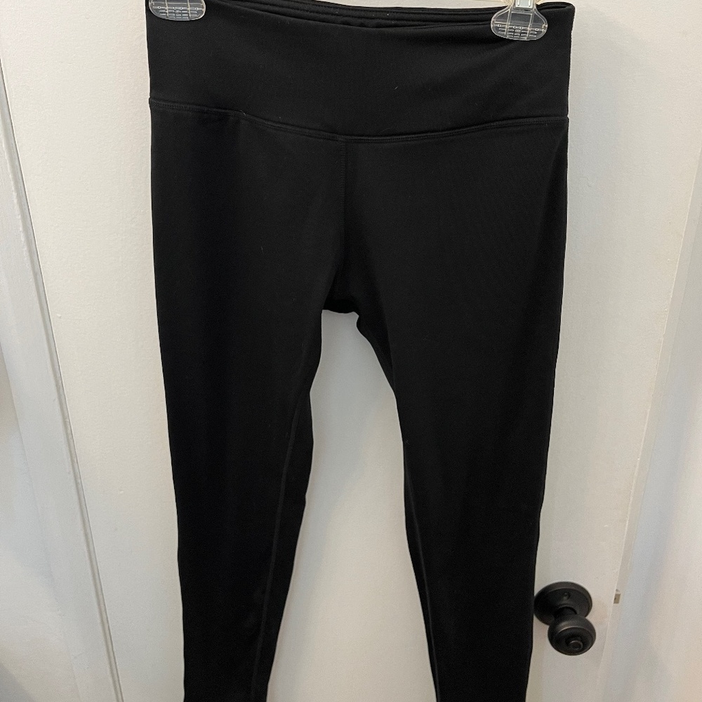 Black fleece lined leggings with pocket